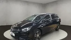 Onyx schwarz (metallic) Gebraucht 2022 Opel Astra Edition Kombi | 13.950 € (Guter Preis)