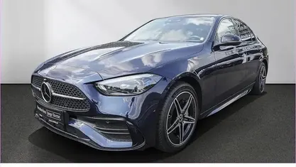 Blau Gebraucht 2023 Mercedes C300e AMG | 37.970 € (Guter Preis)