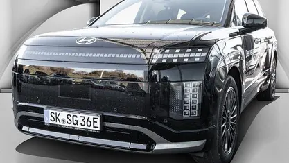 Schwarz Gebraucht 2025 Hyundai Ioniq 9 SUV | 75.680 € (Etwas zu teuer)