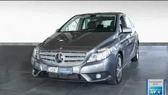 Mountaingrau met. Gebraucht 2012 Mercedes B180 Van / Kleinbus | 12.850 € (Teuer)