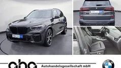 Grau Gebraucht 2022 BMW X5 M Sport SUV | 55.860 € (Fairer Preis)