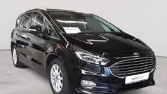 Obsidianschwarz metallic Gebraucht 2022 Ford S-MAX Trend Van / Kleinbus | 18.990 € (Guter Preis)