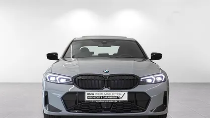 Brooklyn grau metallic Gebraucht 2024 BMW 330 Performance Limousine | 55.200 € (Fairer Preis)