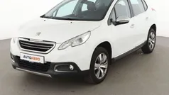 Weiß Gebraucht 2016 Peugeot 2008 Allure SUV | 12.320 € (Fairer Preis)