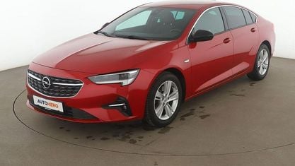 Occasion Opel Insignia GS Line 174 PK (127 kW) 2021 Rood Sedan