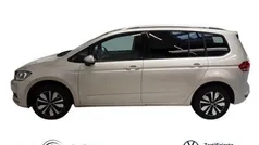 Ivory silver Gebraucht 2024 VW Touran Move Van / Kleinbus | 33.990 € (Guter Preis)