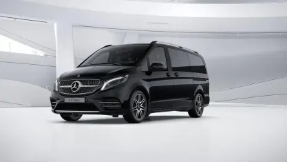 Gebraucht Mercedes V300 Avantgarde Edition 237 PS (174 kW) 2022 Obsidianschwarz Van / Kleinbus