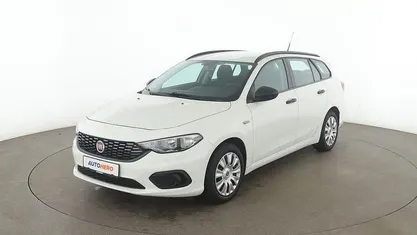 Weiß Gebraucht 2018 Fiat Tipo More Kombi | 11.570 € (Fairer Preis)