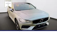Bright silber Gebraucht 2021 Volvo V60 Momentum Kombi | 24.690 € (Superpreis)
