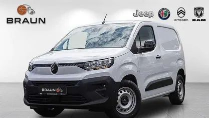 Gebraucht 2025 Citroën Berlingo Comfort Van / Kleinbus | 22.850 € (Guter Preis)