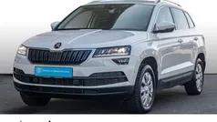 Weiß Gebraucht 2019 Skoda Karoq Style SUV | 23.580 € (Guter Preis)