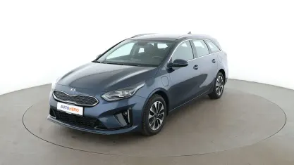 Gebraucht Kia Ceed Spirit 141 PS (103 kW) 2020 Blau Kleinwagen