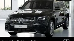 Mercedes GLB220