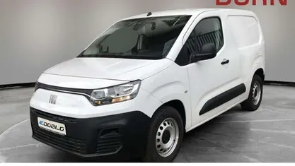 Weiß Gebraucht 2024 Fiat e-Doblò L2 50 kWh Van / Kleinbus | 28.990 € (Fairer Preis)