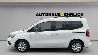Weiß Gebraucht 2024 Renault Kangoo Techno Van / Kleinbus | 29.990 € (Guter Preis)