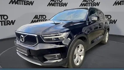 Gebraucht Volvo XC40 Momentum 145 PS (106 kW) 2021 Schwarz SUV