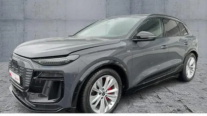 Gebraucht Audi Q6 e-tron Advanced Plus 285 kW (388 PS) 2025 Grau SUV