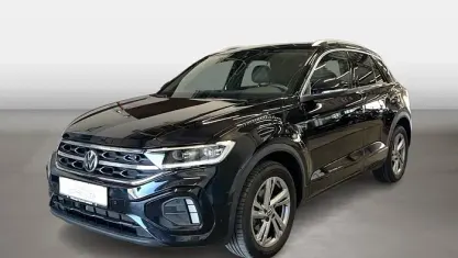 Gebraucht VW T-Roc R-line 110 PS (80 kW) 2024 Deep black perleffekt (metallic) SUV