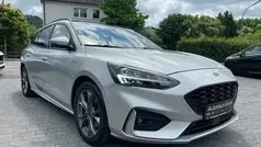 Gebraucht 2019 Ford Focus ST-Line Limousine | 15.990 € (Fairer Preis)