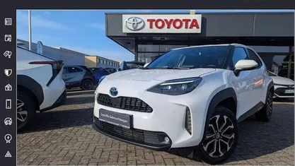 Gebraucht Toyota Yaris Cross Team 116 PS (85 kW) 2022 Schneeweiß SUV