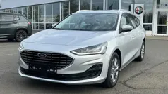 Silber Neu 2024 Ford Focus Titanium Kombi | 26.490 € (Fairer Preis)
