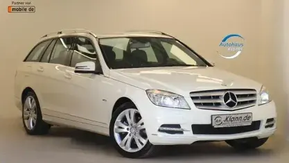 Käytetty Mercedes C250 Avantgarde 204 HP (150 kW) 2011 Valkoinen Farmari