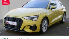 Pythongelb metallic Gebraucht 2024 Audi A3 Sportback Advanced Limousine | 27.870 € (Superpreis)