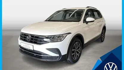 Pure white Gebraucht 2022 VW Tiguan Life SUV | 27.190 € (Guter Preis)