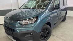 Blau Neu 2025 Fiat Doblò Style Van / Kleinbus | 30.990 € (Guter Preis)