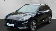 Obsidianschwarz metallic Gebraucht 2021 Ford Kuga ST-Line X SUV | 26.700 € (Fairer Preis)