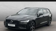 Platinum grau Gebraucht 2024 Volvo V60 Plus Kombi | 37.450 € (Guter Preis)