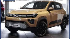 Safaribeige (beige) Gebraucht 2025 Dacia Spring Extreme Kleinwagen | 16.680 € (Fairer Preis)