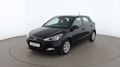 Gebraucht Hyundai i20 Trend 101 PS (74 kW) 2018 Schwarz Limousine