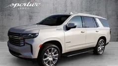 Weiß (weiß (iridescent pearl)) Gebraucht 2024 Chevrolet Tahoe SUV | 78.111 € (Superpreis)