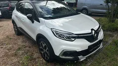 Weiss qnc+schwarz gne Gebraucht 2019 Renault Captur Intens SUV | 15.990 € (Fairer Preis)