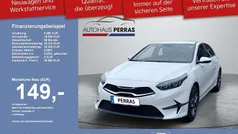 Deluxeweiß metallic Neu 2025 Kia Ceed Spirit Limousine | 26.980 € (Fairer Preis)