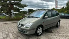 Gebraucht 2003 Renault Scénic Van / Kleinbus | 3.490 € (Etwas zu teuer)