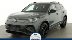 Cipressino grün metallic Neu 2025 VW Tiguan R-line SUV | 52.995 € (Guter Preis)