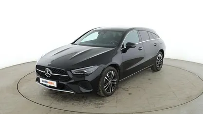 Gebraucht Mercedes CLA250e Shooting Brake 163 PS (119 kW) 2024 Schwarz Kombi