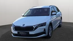 Weiss Gebraucht 2024 Skoda Octavia Selection Kombi | 32.822 € (Fairer Preis)