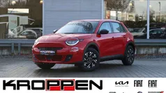 Rot Neu 2024 Fiat 600 Red SUV | 24.890 € (Superpreis)