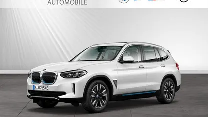 Mineralweiss Gebraucht 2021 BMW iX3 SUV | 33.990 € (Guter Preis)