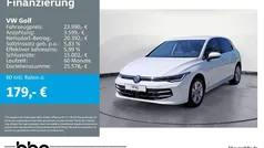 Weiß Gebraucht 2024 VW Golf VIII Life Limousine | 23.990 € (Fairer Preis)