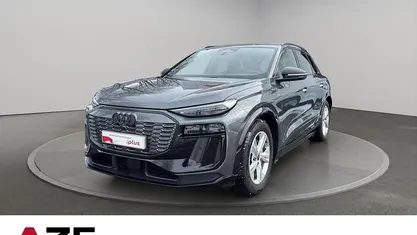 Gebraucht Audi Q6 e-tron Performance 225 kW (306 PS) 2025 Daytonagrau perleffekt SUV