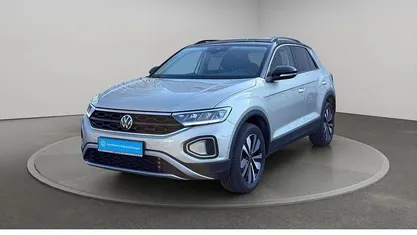 Gebraucht VW T-Roc Move 150 PS (110 kW) 2024 Silber SUV