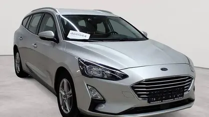 Gebraucht Ford Focus Cool & Connect 100 PS (73 kW) 2021 Kombi