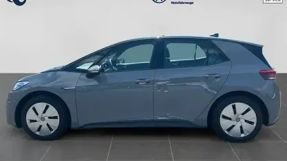 Gebraucht VW ID.3 Pure 110 kW (150 PS) 2022 Mondsteingrau Kleinwagen