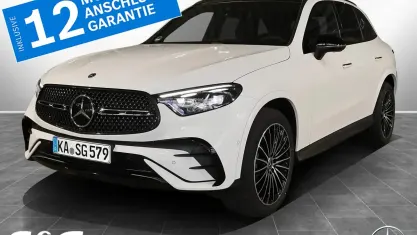 Gebraucht Mercedes GLC300 AMG 269 PS (197 kW) 2026 Unilack polarweiß SUV