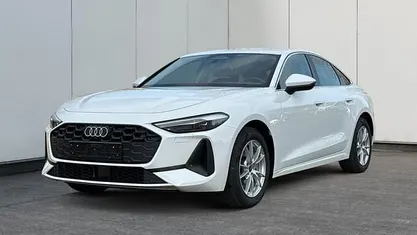 Arkonaweiß/weiß Neu 2025 Audi A5 Comfort Limousine | 49.640 € (Superpreis)