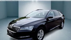Schwarzmagic perleffekt Gebraucht 2024 Skoda Superb Ambition Kombi | 34.850 € (Superpreis)